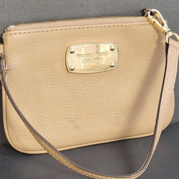 Michael Kors Beige Leather Wristlet Wallet | Small Designer Card Holder - Picture 3 of 16